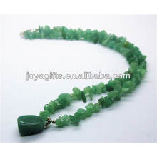 Green aventurine chip Necklace with green aventurine tumbled stone pendant